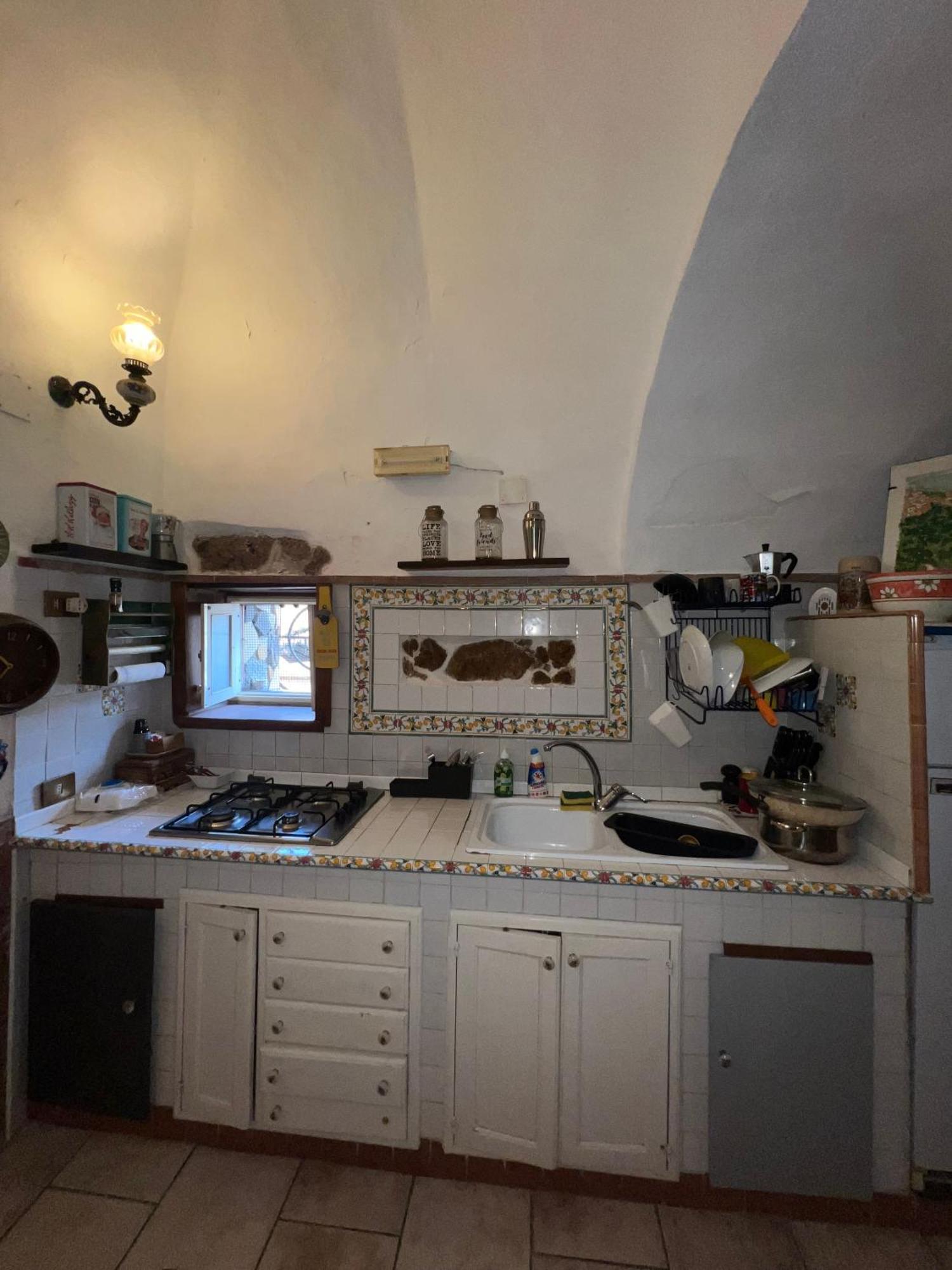 L'Homme Tranquille Lägenhet Salerno Exteriör bild