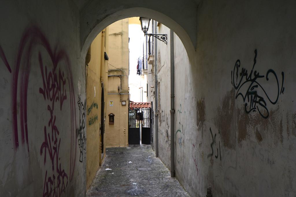 L'Homme Tranquille Lägenhet Salerno Exteriör bild
